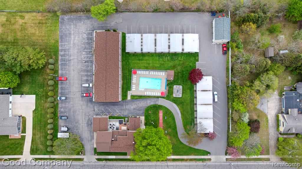 main property photo 58