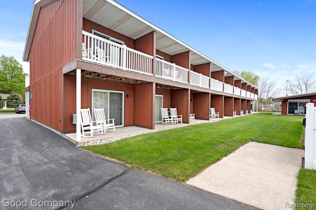 main property photo 65