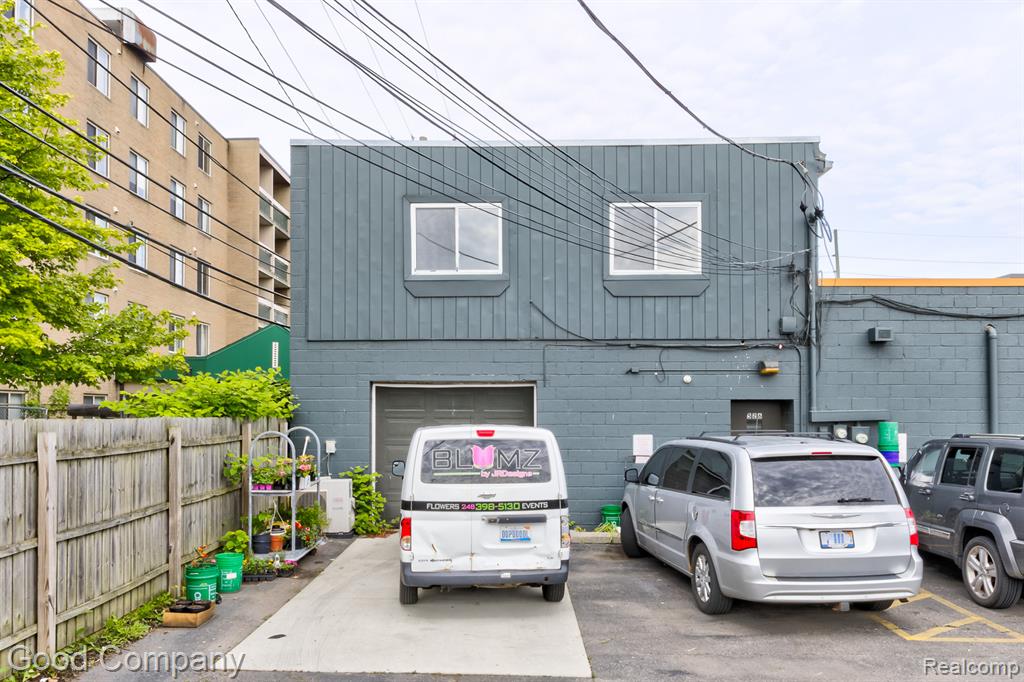 main property photo 4
