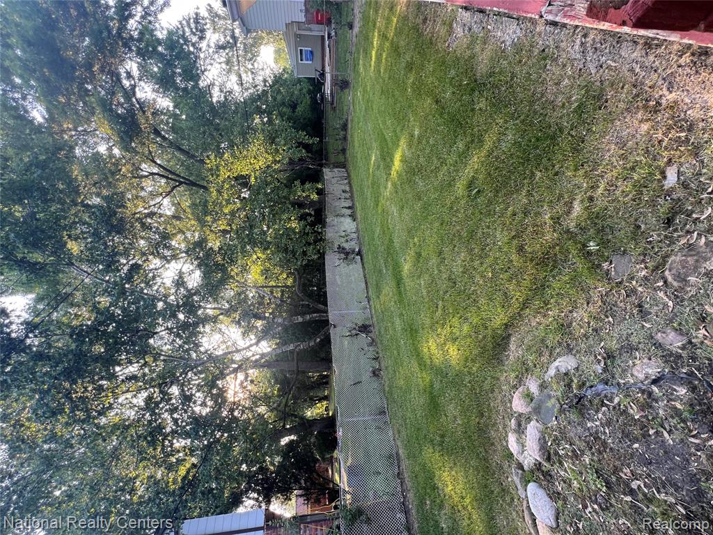 main property photo 58