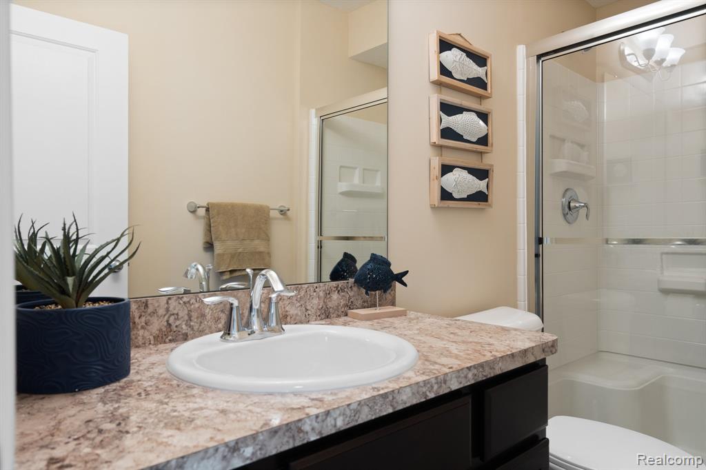 property viewer photo 24