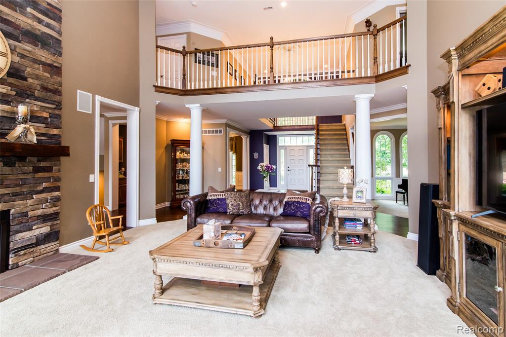 main property photo 41