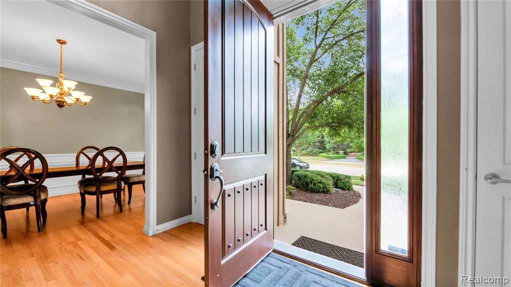 property viewer photo 5