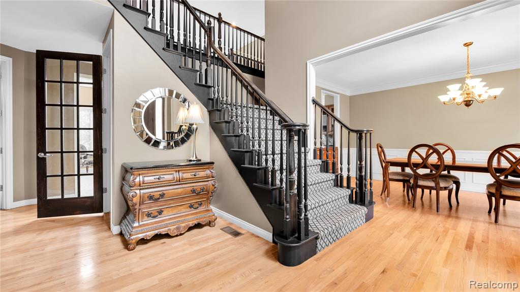 property viewer photo 6