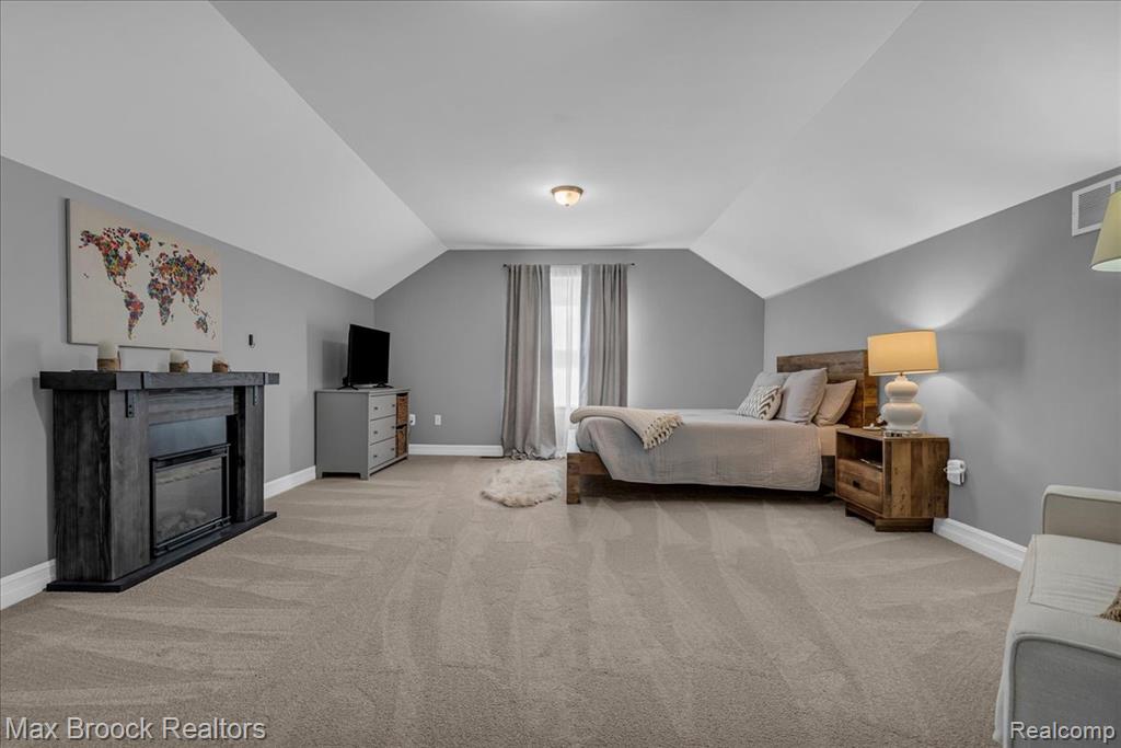 property viewer photo 29