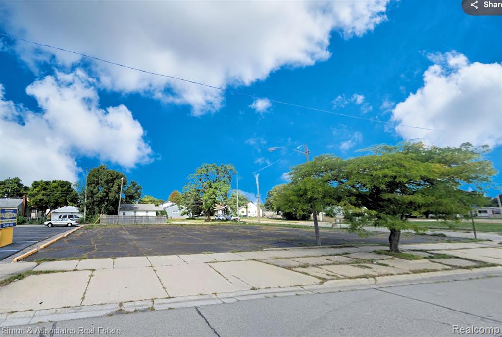 main property photo 0