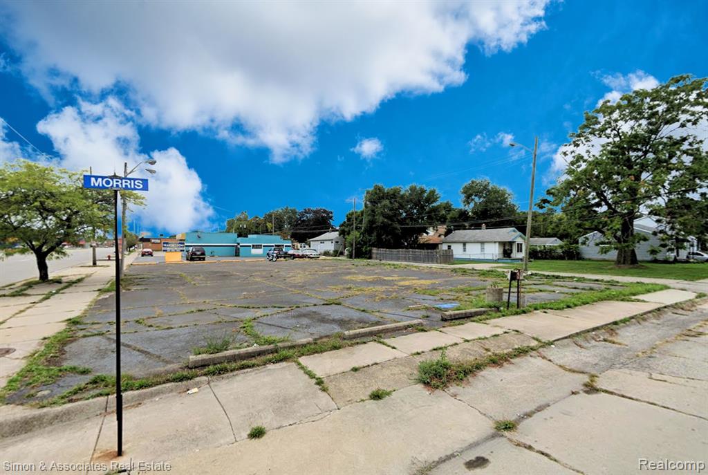 main property photo 3