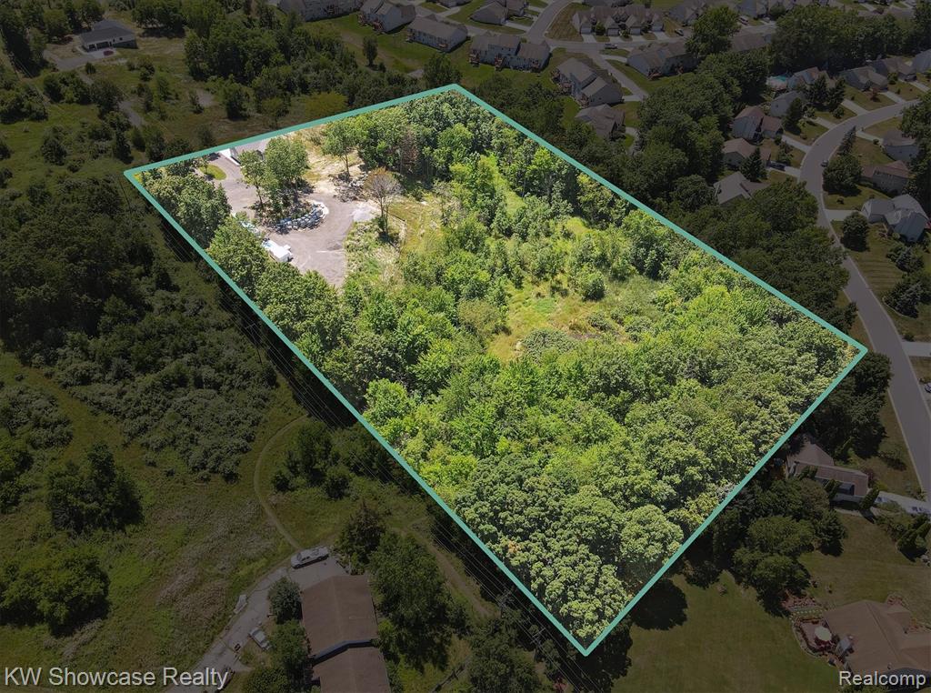 main property photo 0