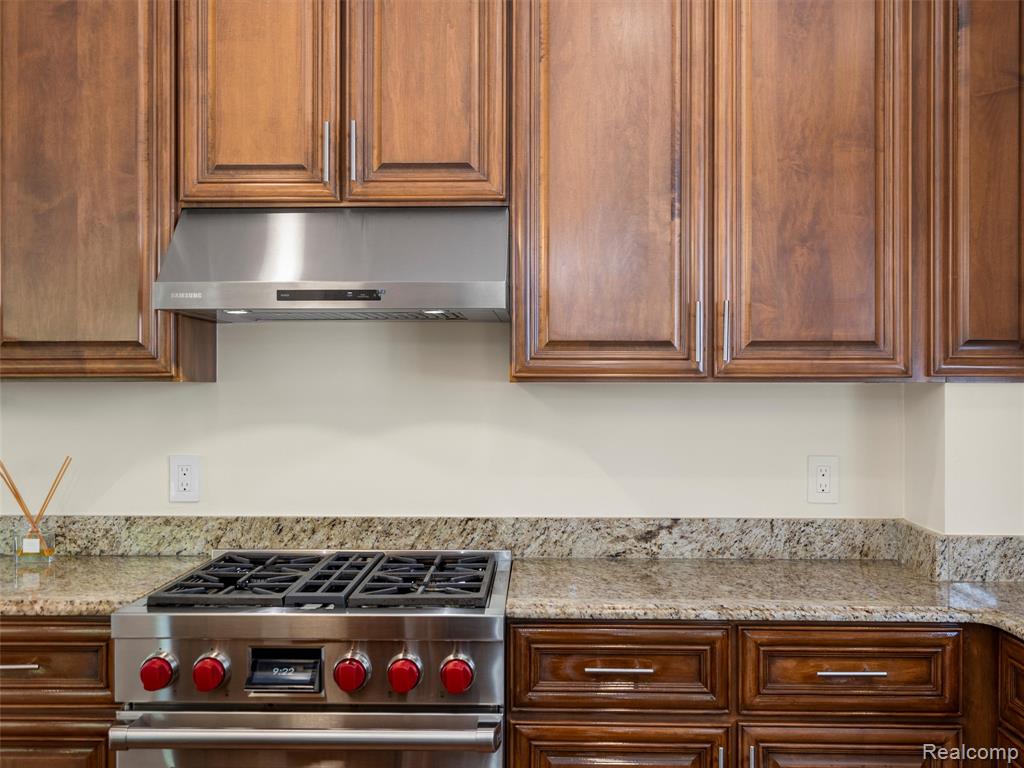 property viewer photo 14