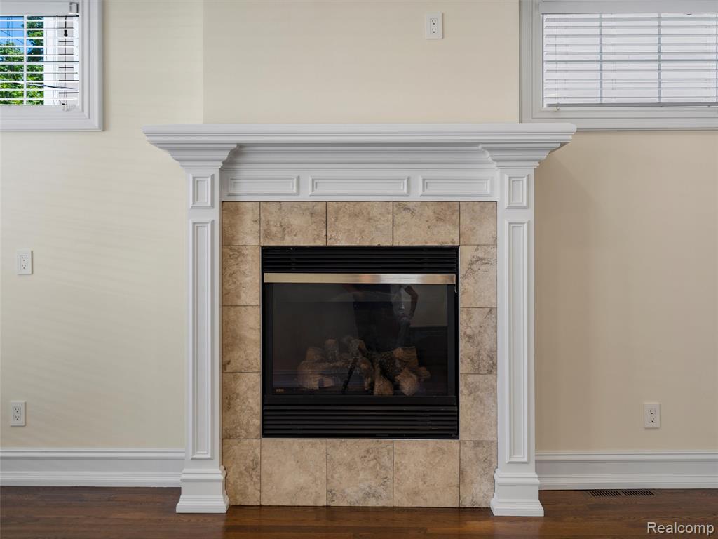 property viewer photo 20
