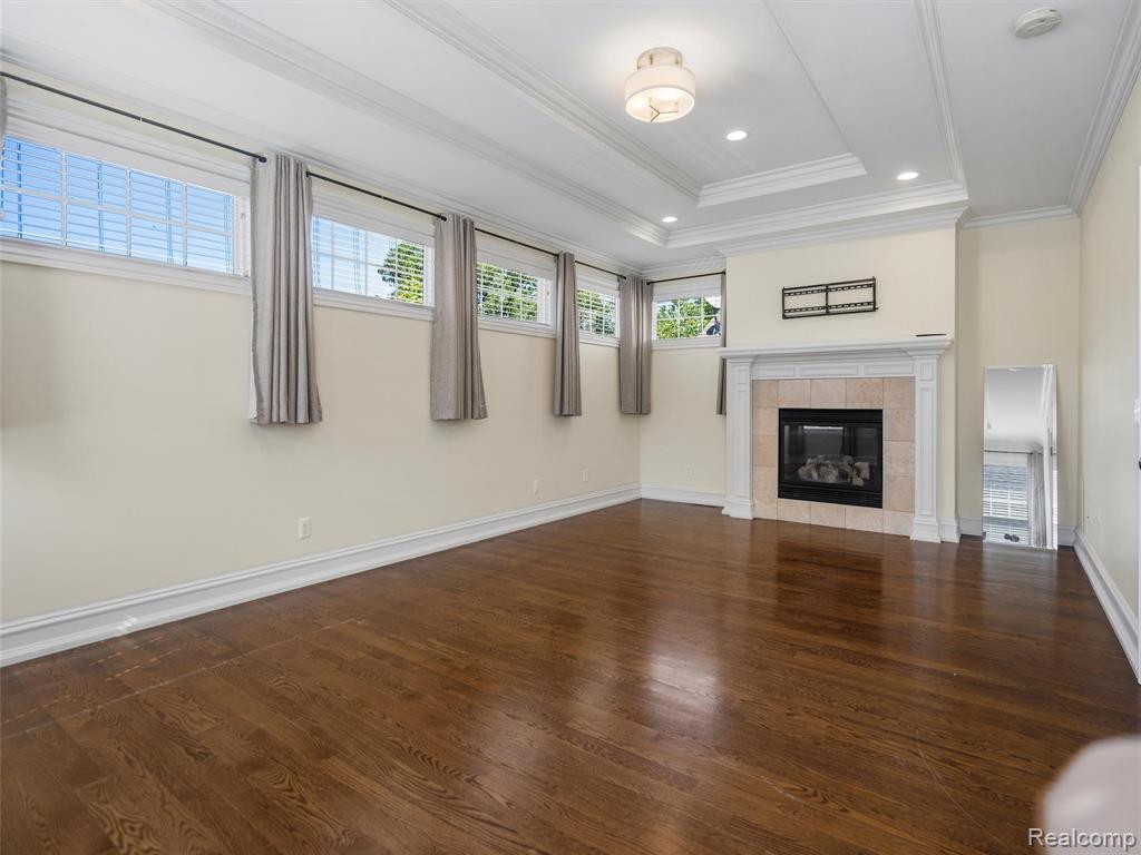 property viewer photo 30