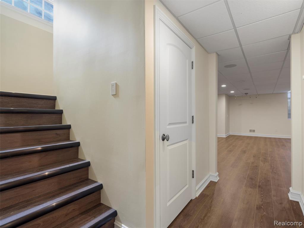 property viewer photo 34
