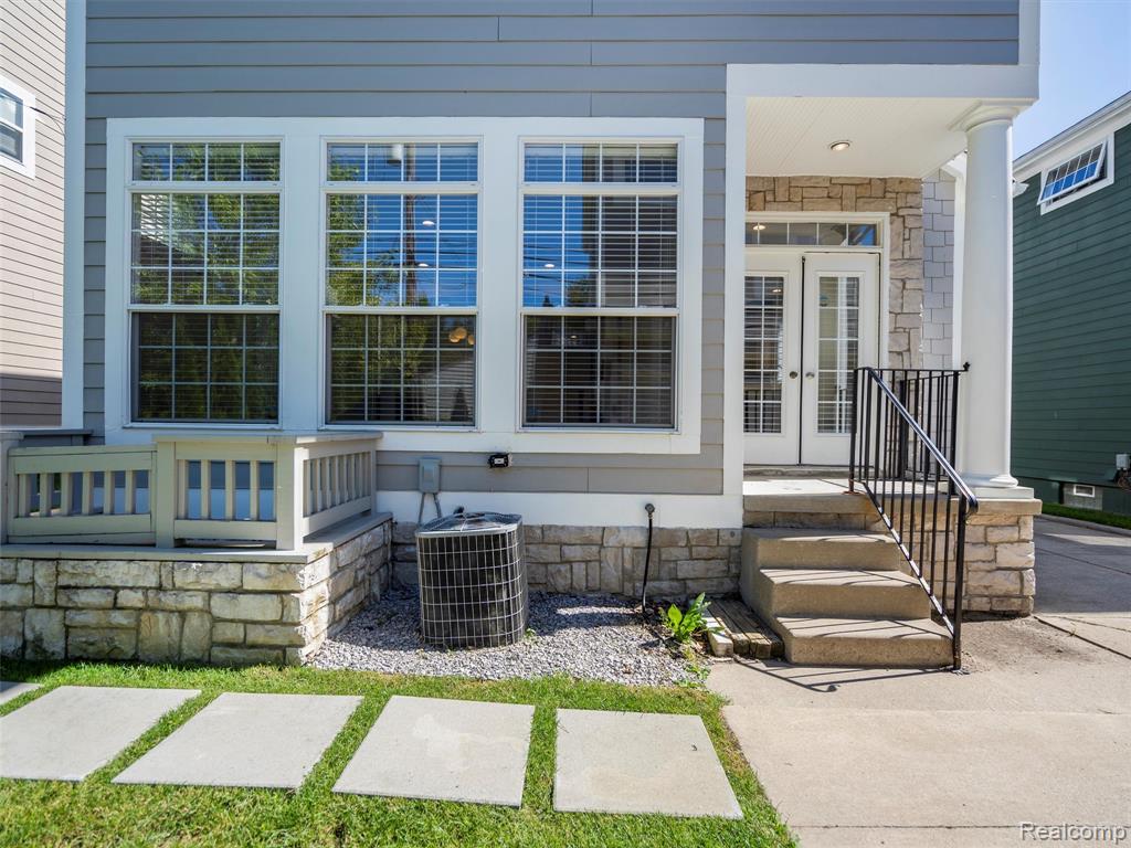 property viewer photo 43
