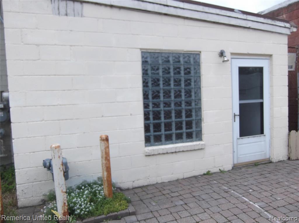 main property photo 22