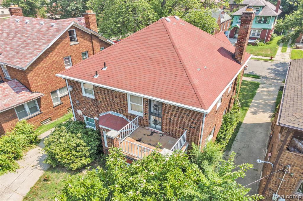 main property photo 41