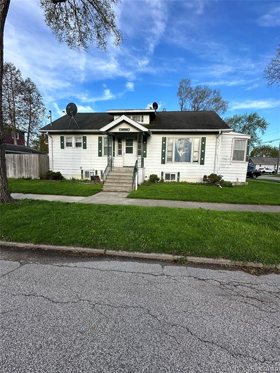 main property photo 0