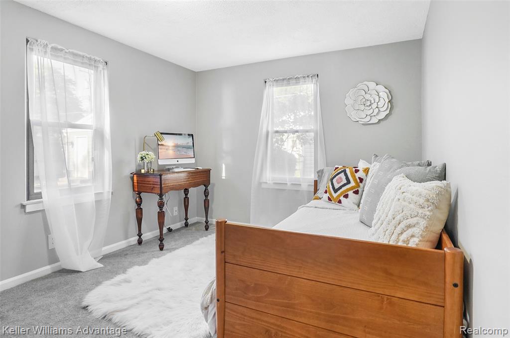property viewer photo 30