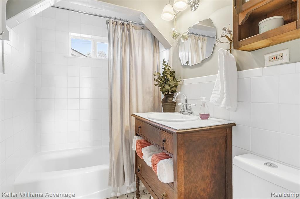 property viewer photo 31