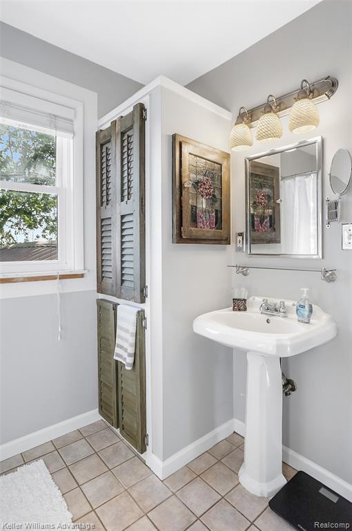 property viewer photo 40