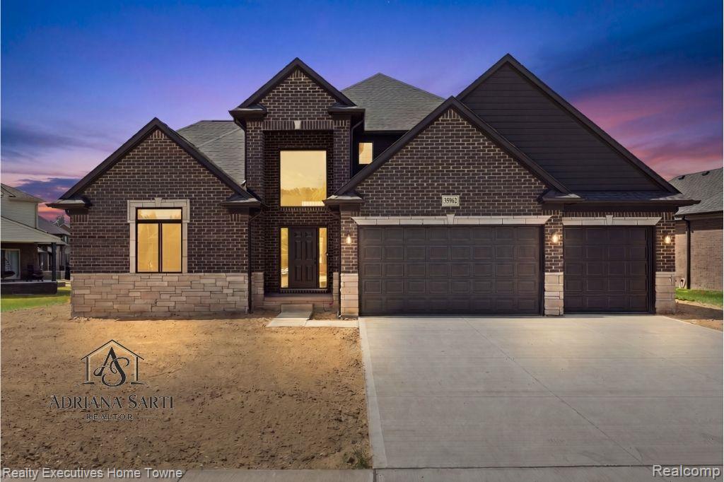 main property photo 0