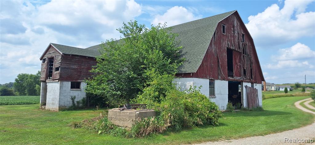 main property photo 82