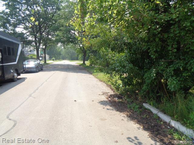 main property photo 4