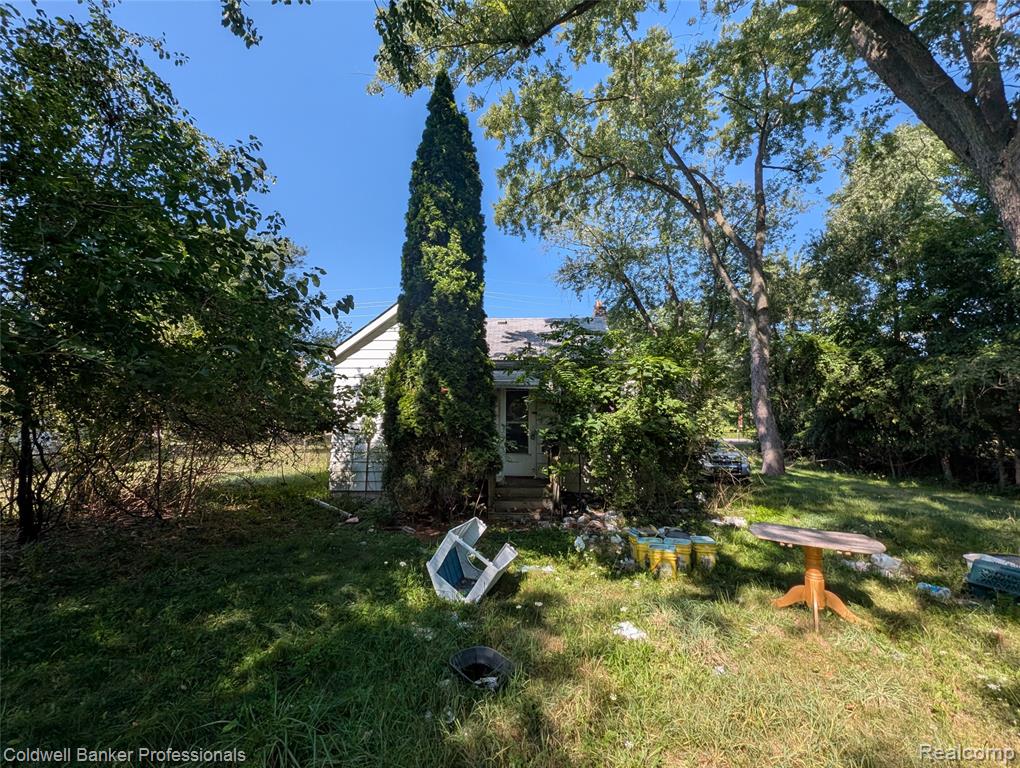 main property photo 18