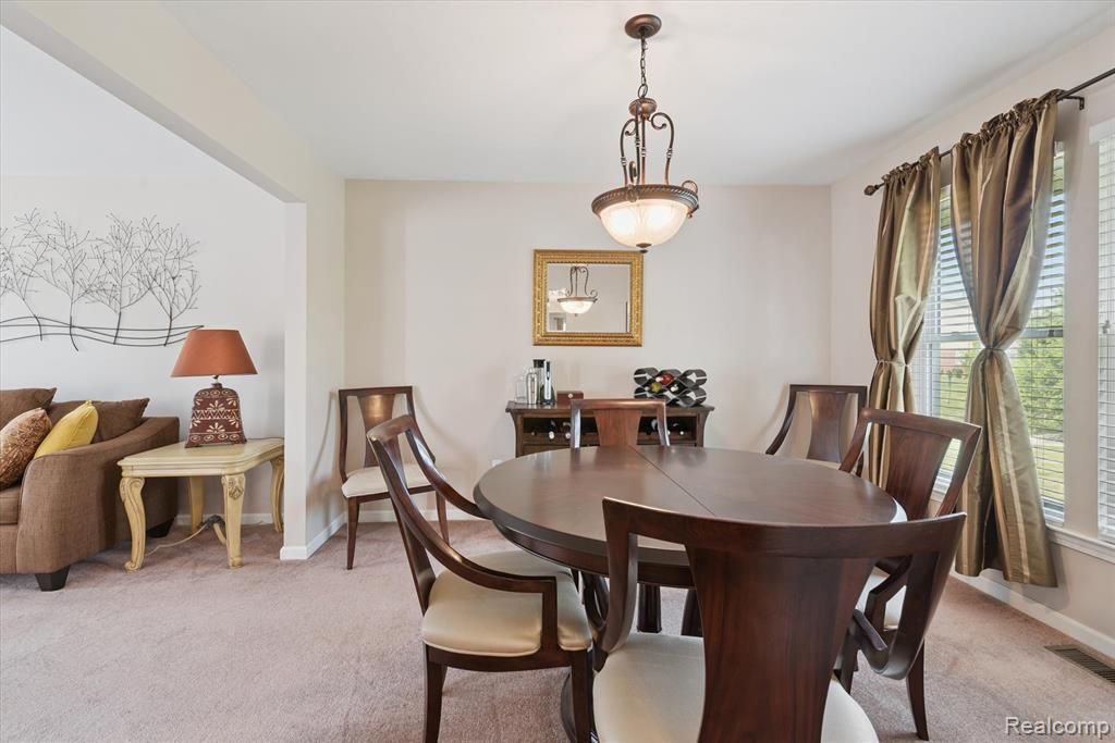 property viewer photo 12
