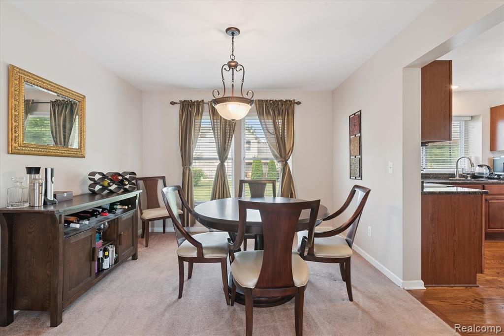 property viewer photo 15