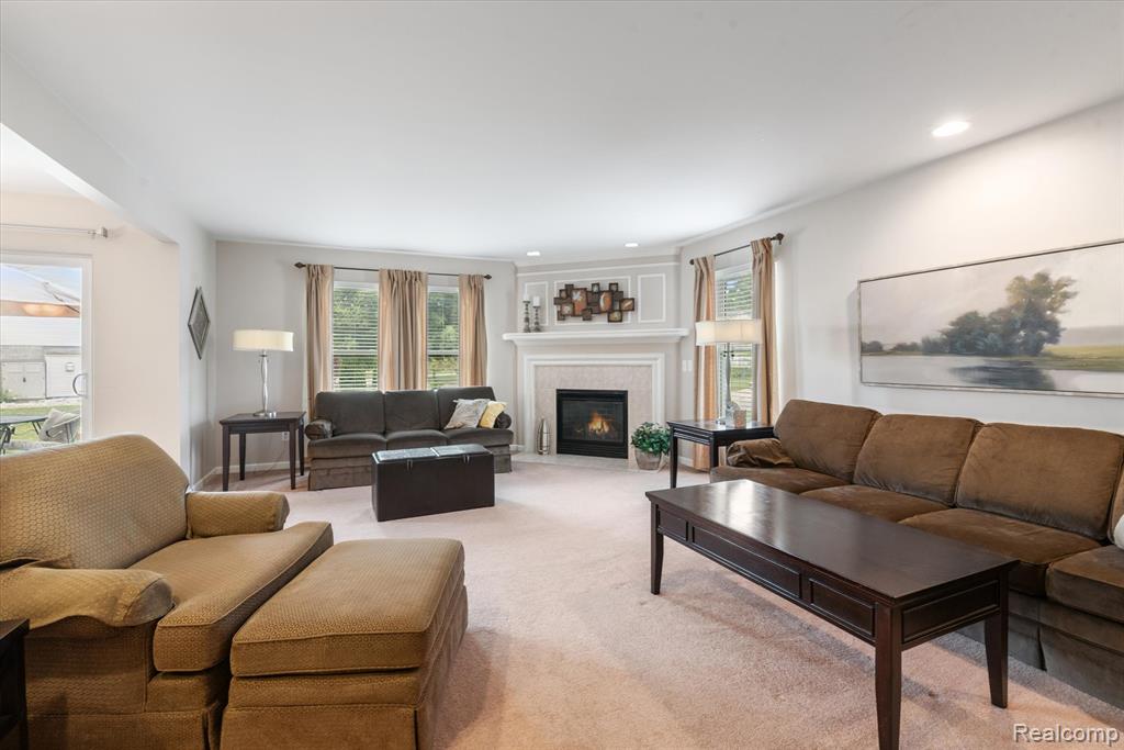 property viewer photo 26