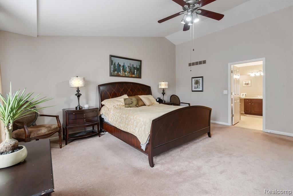 property viewer photo 34