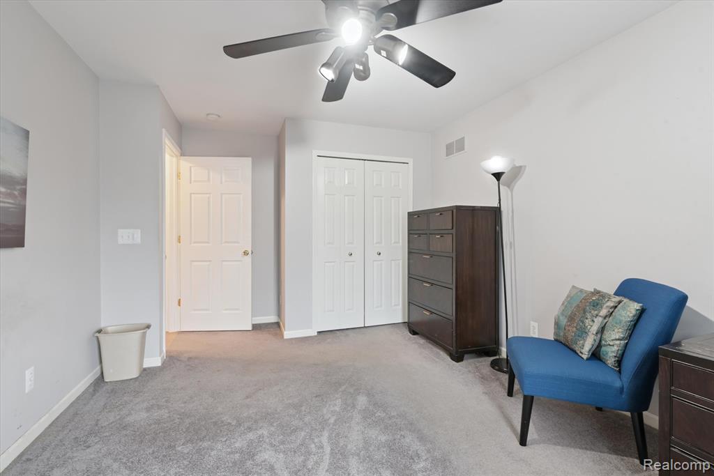 property viewer photo 41