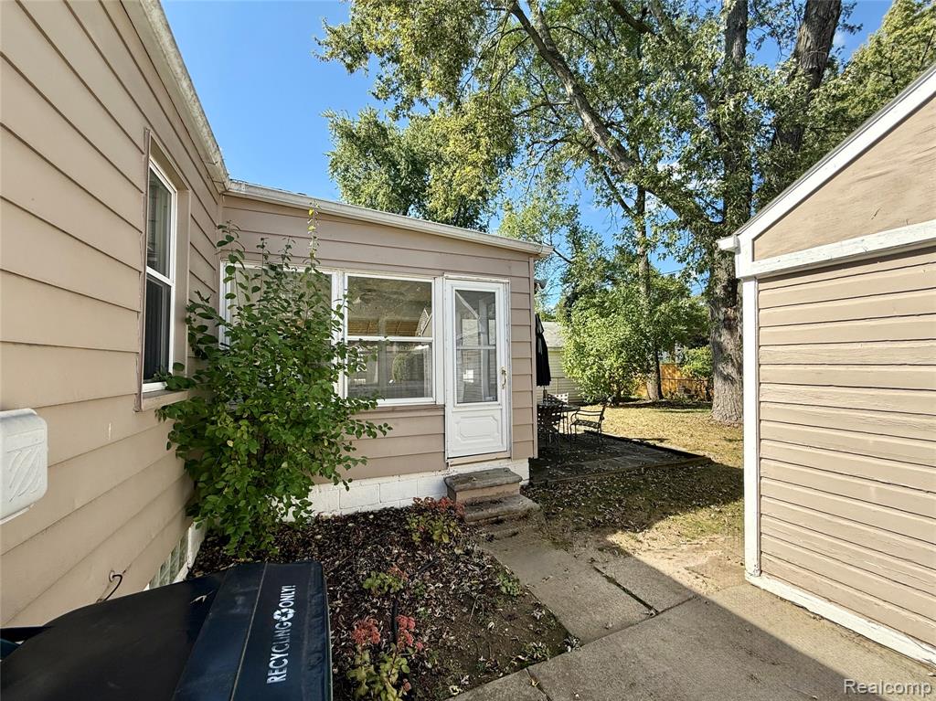 property viewer photo 57