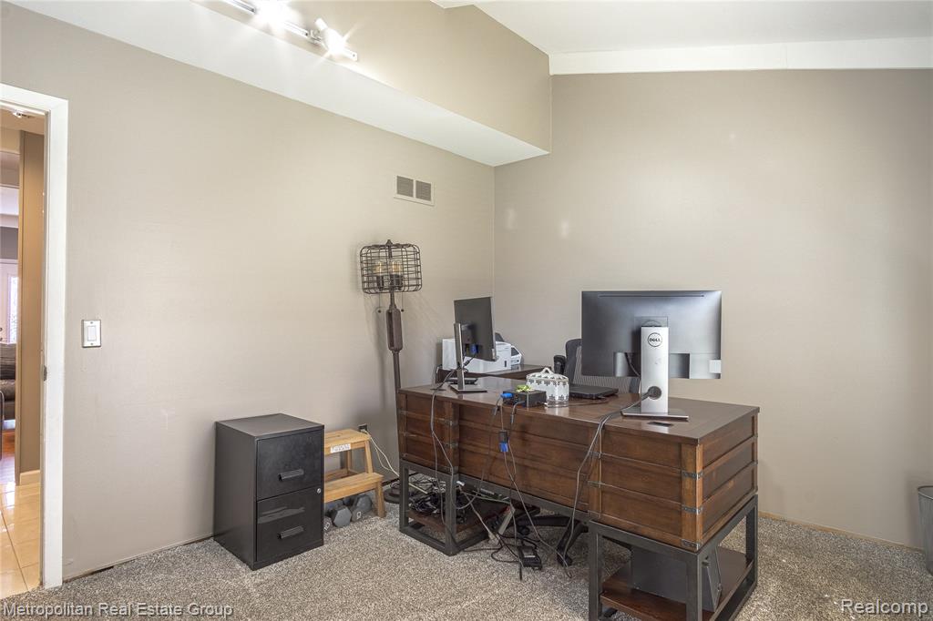 property viewer photo 14