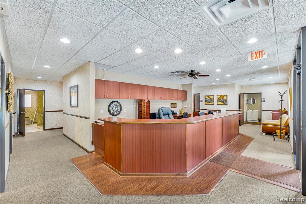 main property photo 6