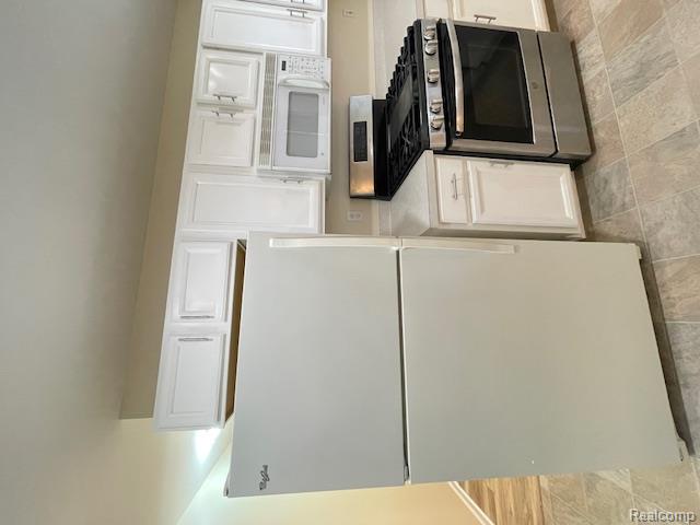 property viewer photo 42