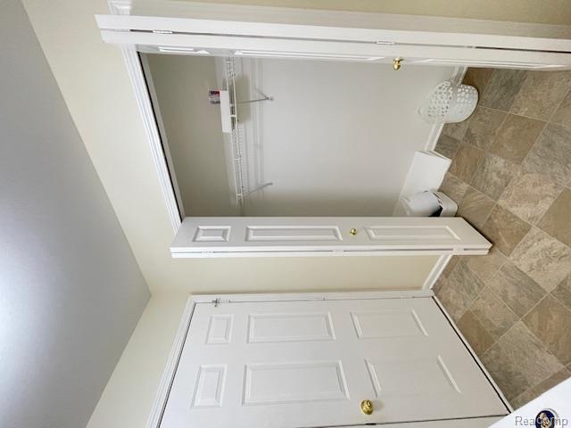 property viewer photo 51
