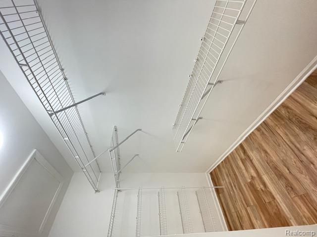property viewer photo 63