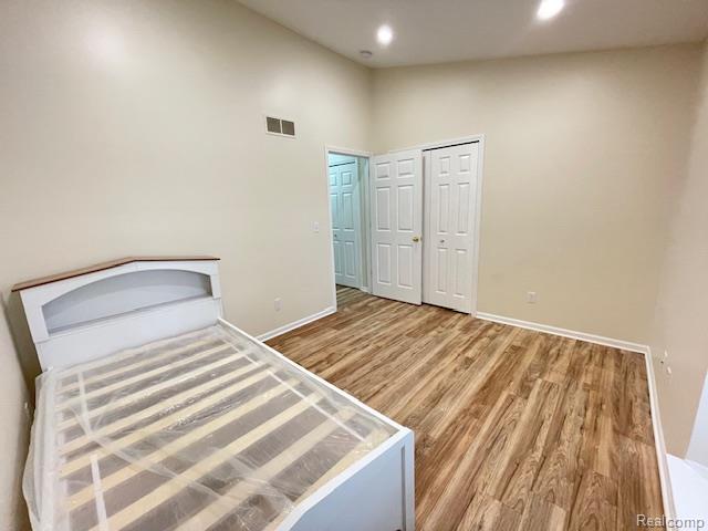 property viewer photo 72