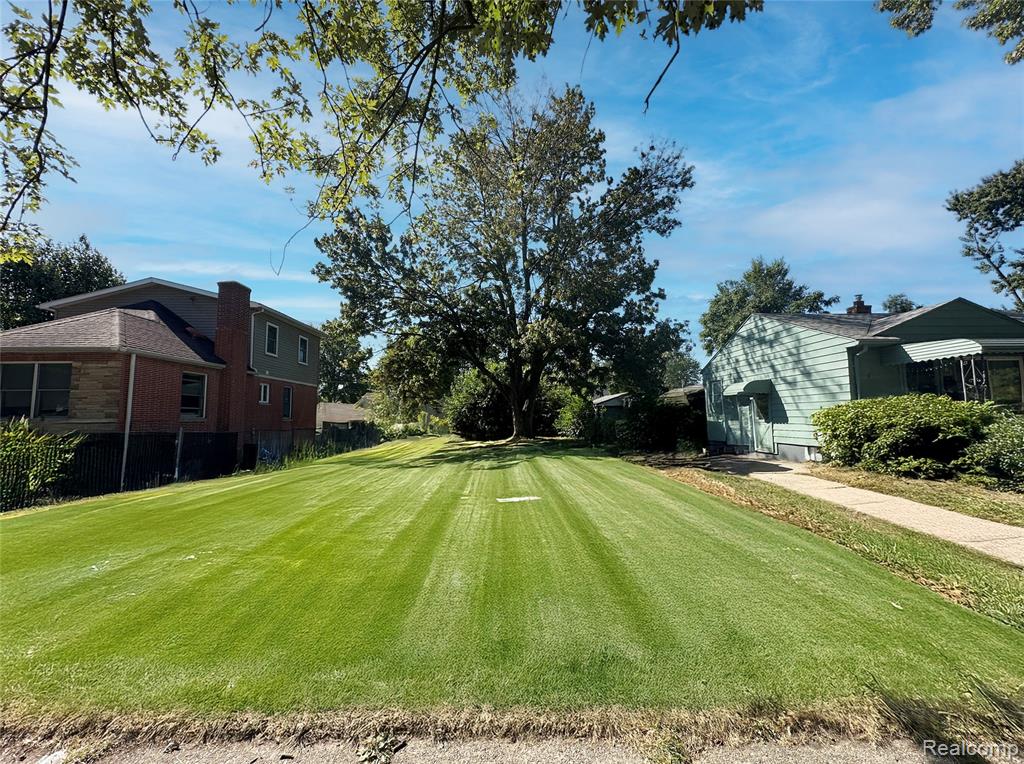main property photo 0
