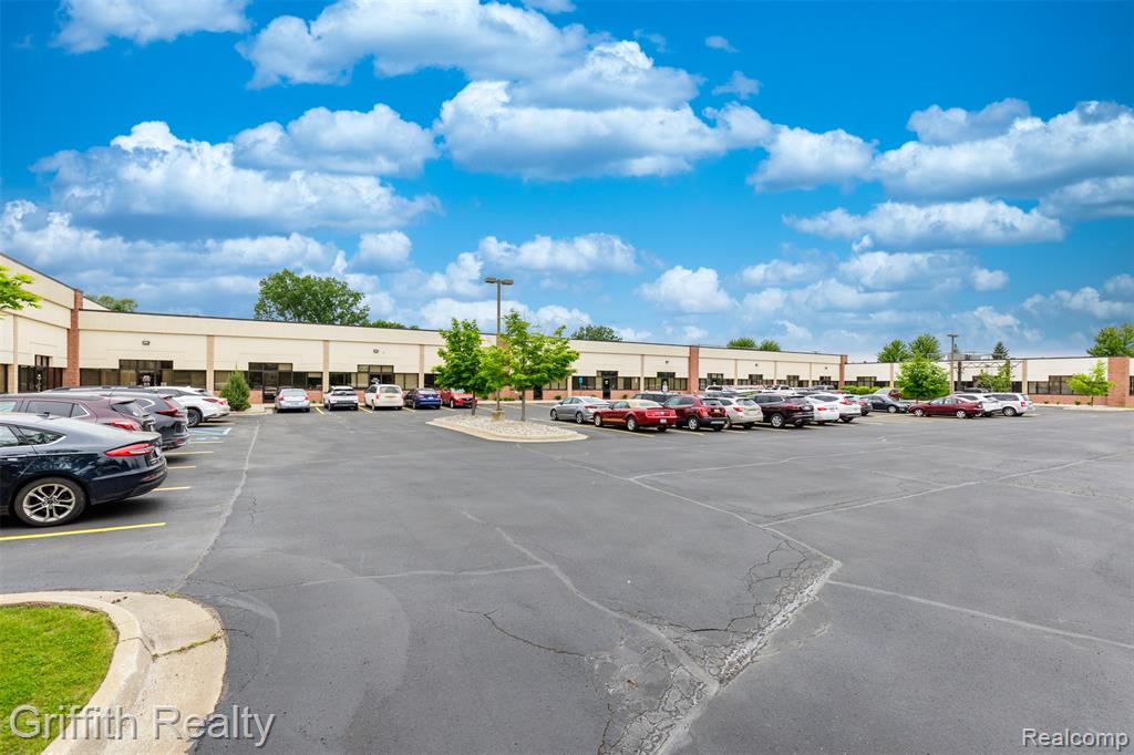 main property photo 19