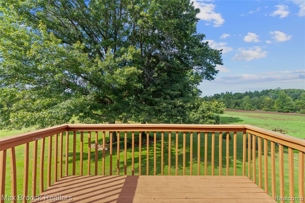 main property photo 49