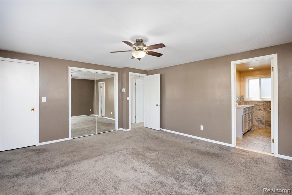 property viewer photo 18