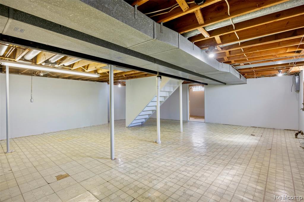 property viewer photo 28