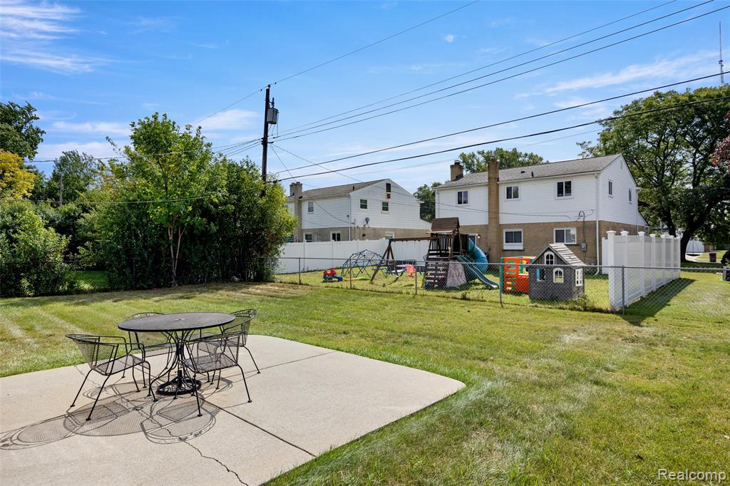 property viewer photo 34