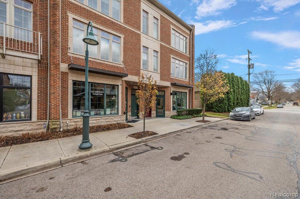 main property photo 4