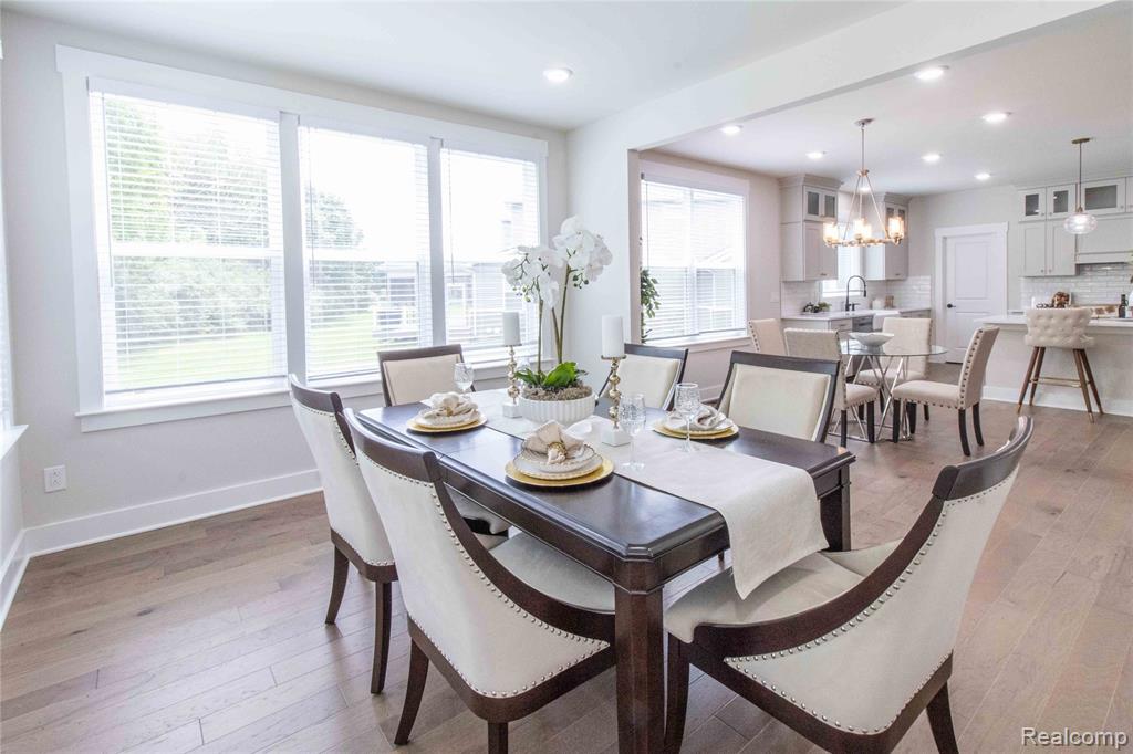 property viewer photo 12