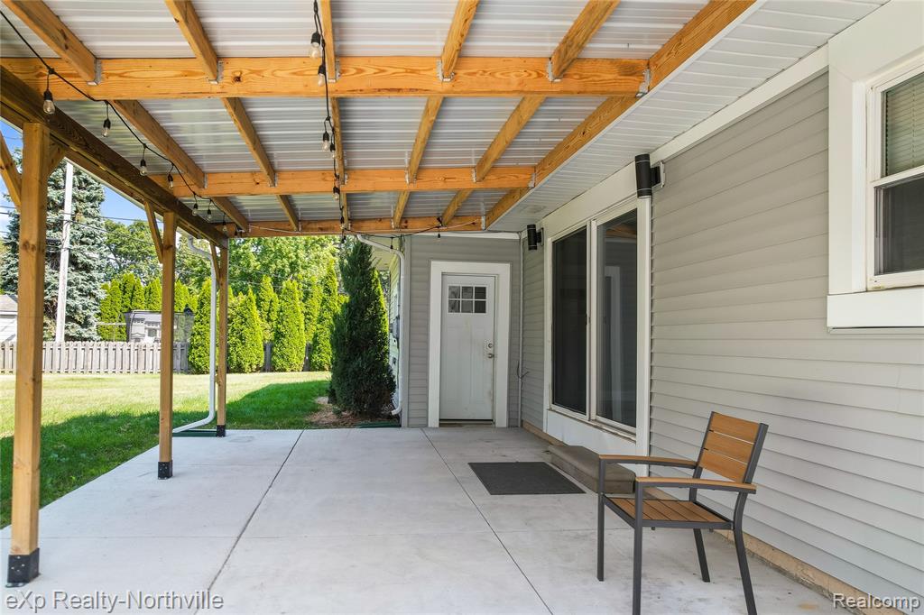 property viewer photo 7