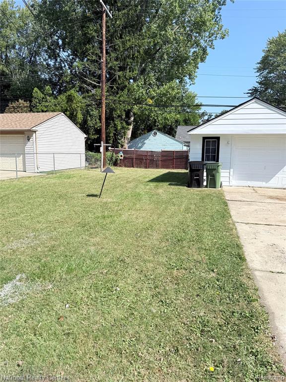 property viewer photo 16