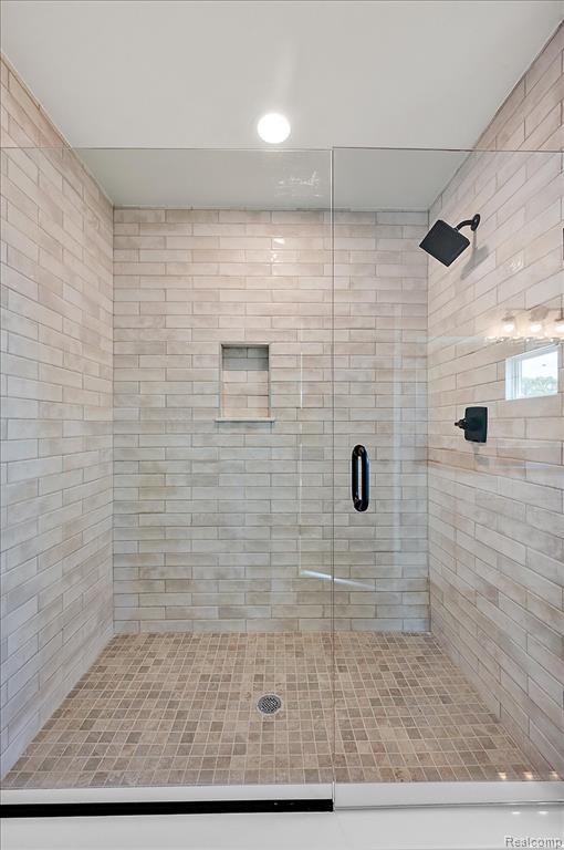 main property photo 61